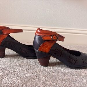 Spring Step Black and Brown Mary Jane Heels